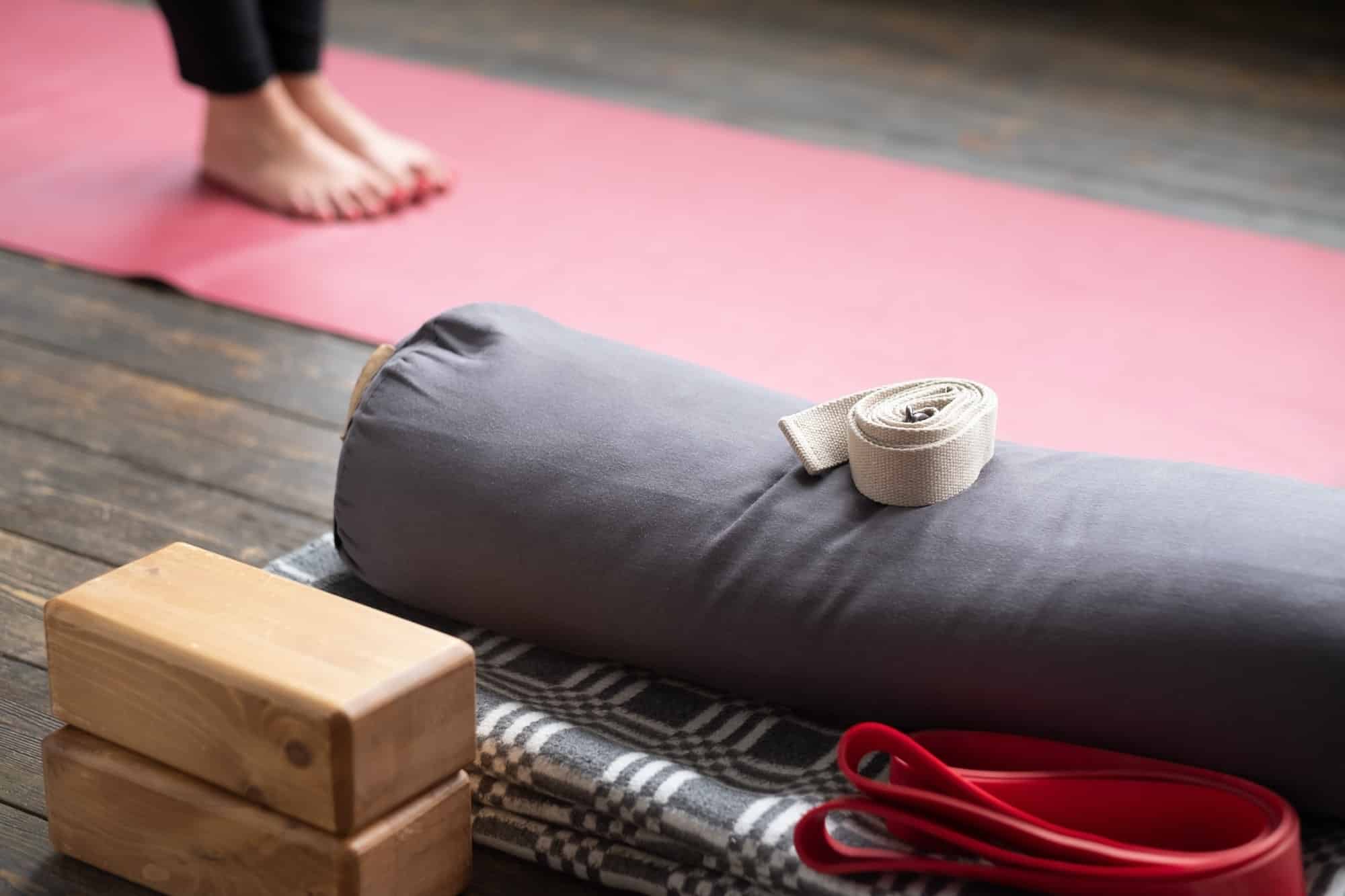 Ensemble De Souches De Yoga Iyengar – Bois D’Inde – Hauteur Réglable 39 à 64 Cm – Léger Et Durable – Finition Huile Dure